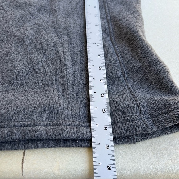 The North Face Maggy Gray Fleece
Pullover Quarter-Zip Sweater Women’s Size M - Picture 5 of 8